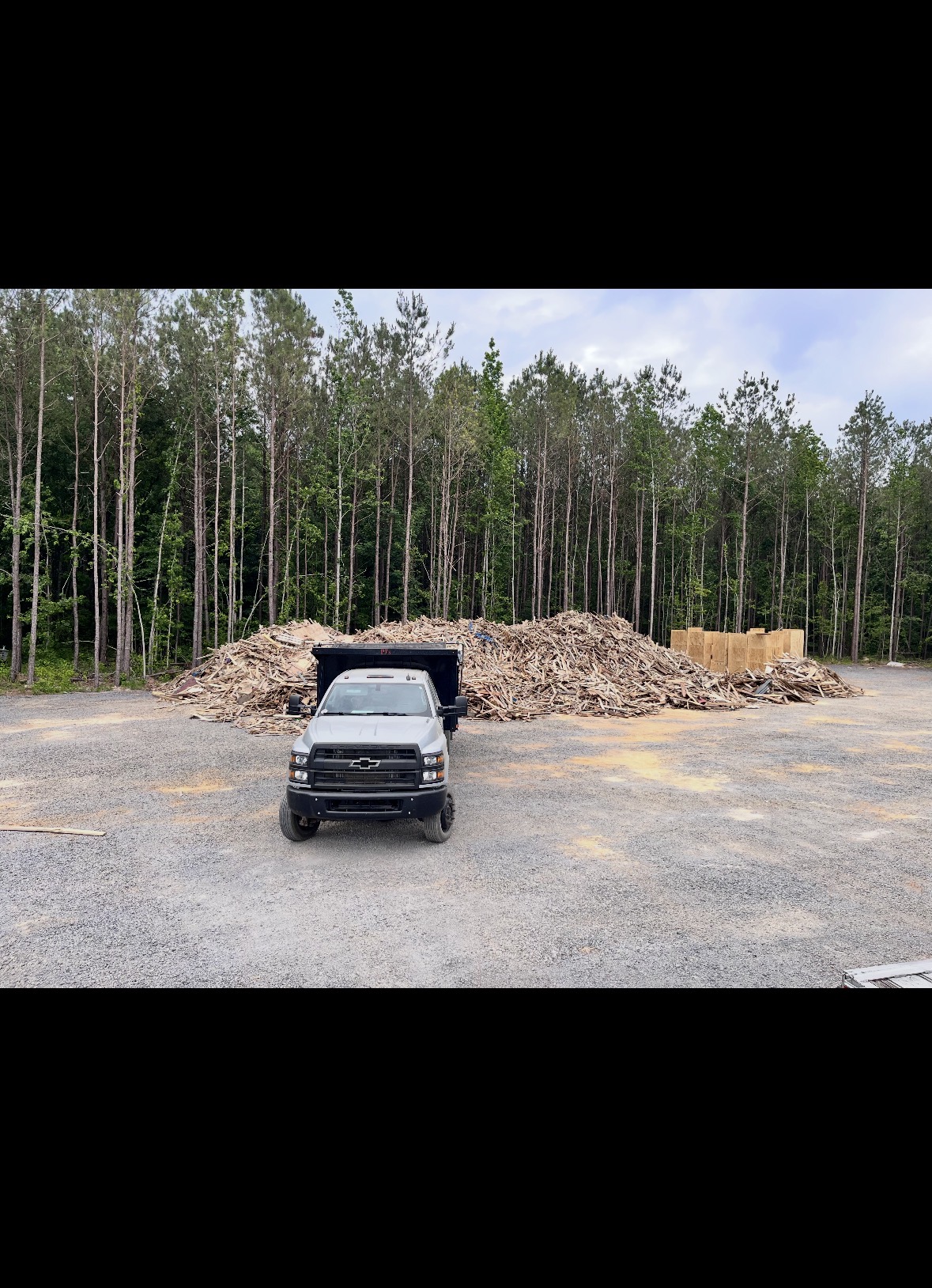 Top Notch dump truck at a job site